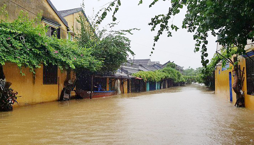 nghe an den quang nam tiep tuc mua lon trong ngay va dem nay