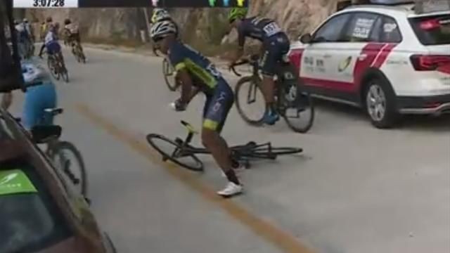 cua ro trung quoc dam da tui bui rut bom xe tan cong doi dua thuy si