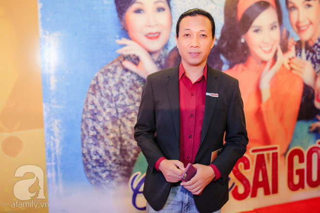 tang thanh ha xinh dep dien ao dai cung hoi ban than den ung ho van ngo