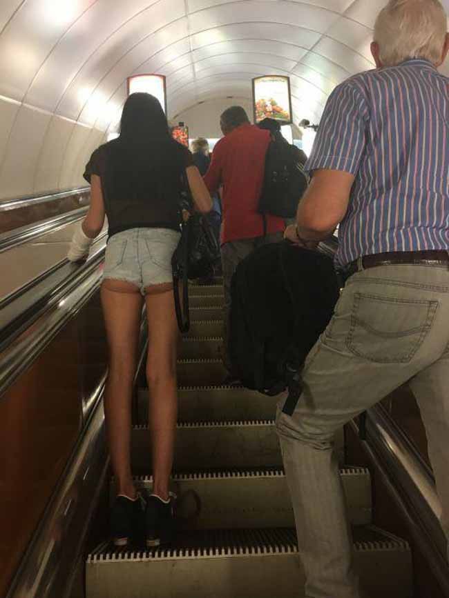15 tham hoa thoi trang tu tin tha dang tren tau dien ngam