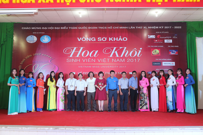 hoa khoi sinh vien nong len tung gio khi bat dau vong so khao