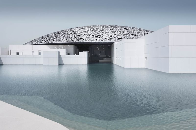 co gi trong bao tang louvre phien ban duoi bien o abu dhabi