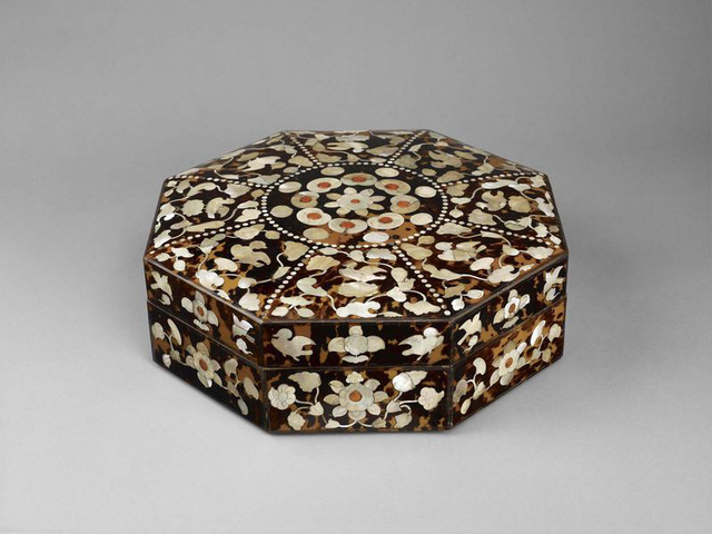 co gi trong bao tang louvre phien ban duoi bien o abu dhabi
