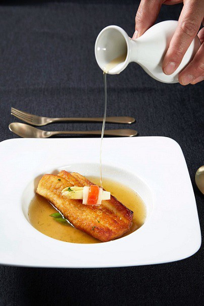 thuc don nghin do cua tong thong trump khi toi chau a nuoc tuong vai tram tuoi thit bo wagyu cuc pham