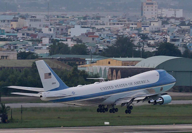 tong thong my donald trump den ha noi an ninh that chat o cac tuyen pho trung tam