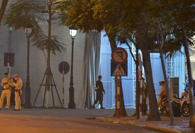 tong thong my donald trump den ha noi an ninh that chat o cac tuyen pho trung tam