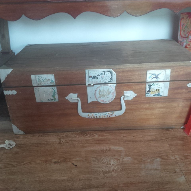 dan mang thi nhau khoe nhung mon do co lo si hon ca dong nat nhung gia tri bang ca ky uc tuoi tho