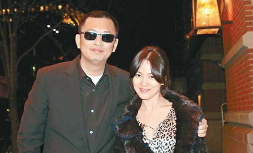 khong phai dao dien ngo vu sam day moi chinh la nguoi tang vong vang long phung cho vo chong song song