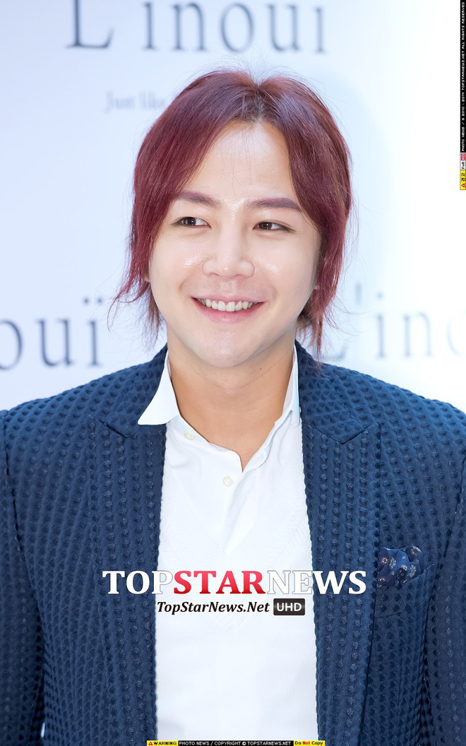 jang geun suk hoang tu chau a ngoi ngoi mot thoi bong hoa eo la nhan sac tuot doc khong phanh