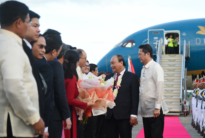 thu tuong nguyen xuan phuc den philippines bat dau tham du asean 31