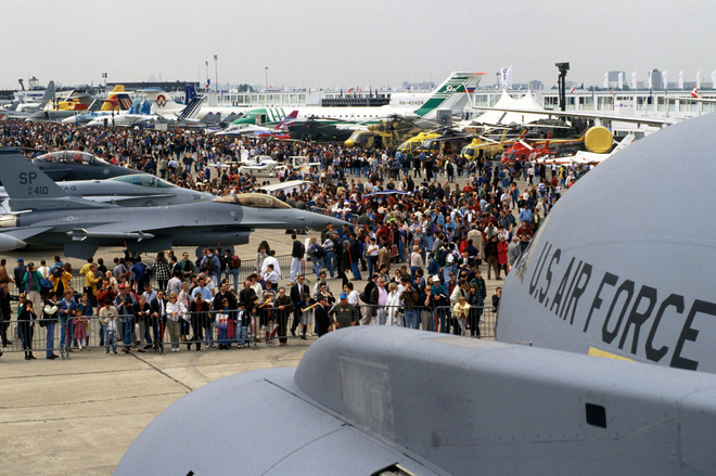 viet nam co the to chuc trien lam vu khi quoc te quy mo lon trong tuong lai