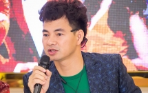 xuan bac hoi hop va lo lang khi dung canh jennifer pham