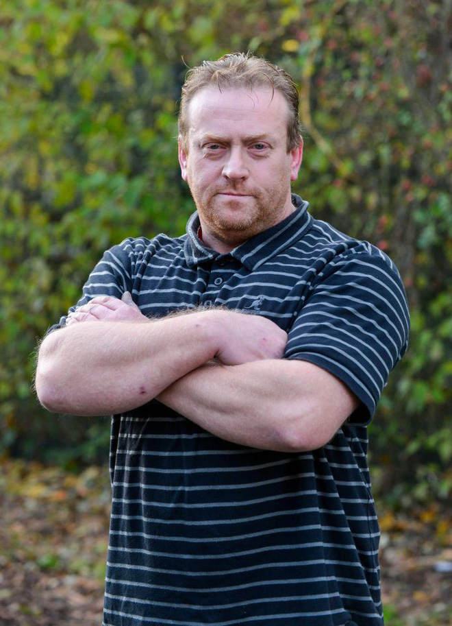 23 nam chung song nuoi con vo nhu con ruot chong khong ngo bi vo bo de den voi nguoi dan ong quen tren mang