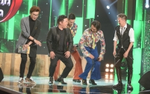 vo chong cam ly cuoi nghieng nga voi man nhay nhot cua quang le dam vinh hung