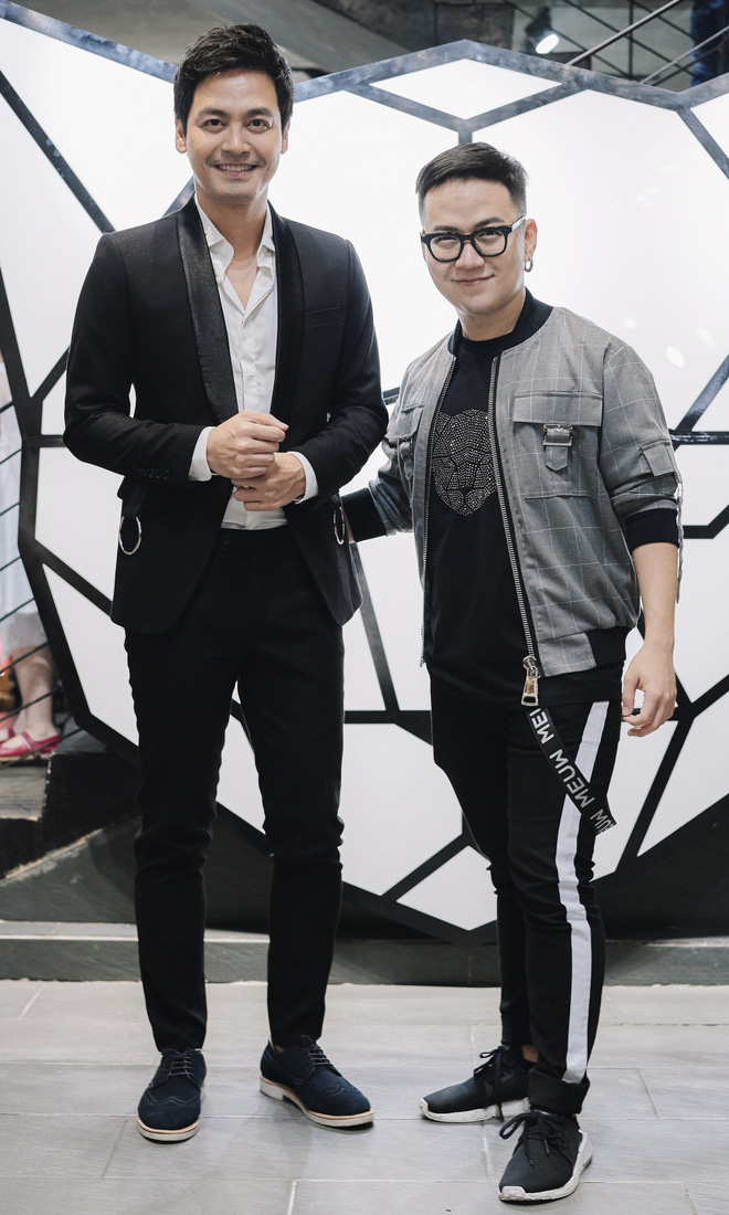 dien do menswear minh tu van goi cam voi mot khong noi y