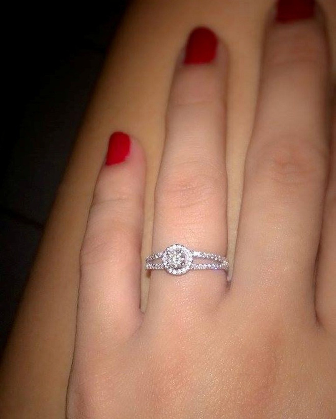 la nguoi cuoi nhieu vo nhat vuong quoc anh nhung nguoi dan ong nay lai bi cam sung sau gan 2 nam cau hon