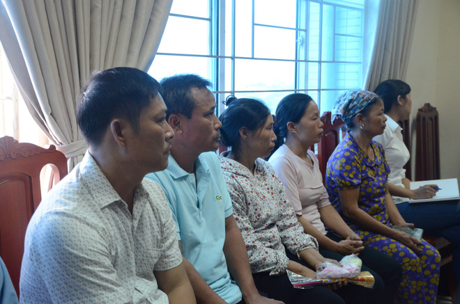 me chau be 2 thang tuoi tu vong sau khi tiem o benh vien bac ninh thay con co bieu hien la toi goi bac sy nhung ho lai mang toi