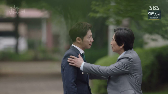 giua tam bao chia tay lee min ho suzy lai co canh giuong chieu voi lee jong suk