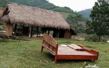 nghe an nguoi dan ong chet tham tren giuong thi the khong con nguyen ven sau tieng no lon