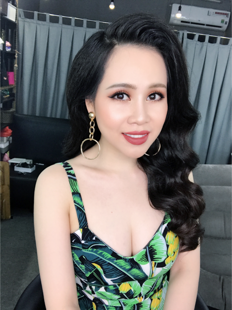 nhan sac khac la cua nu dien vien lun nhat showbiz viet truong phuong