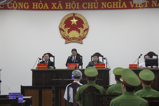 vu dam o vung tau nhan muc an 3 nam tu giam bi cao nguyen khac thuy lon tieng truoc toa mot muc keu oan