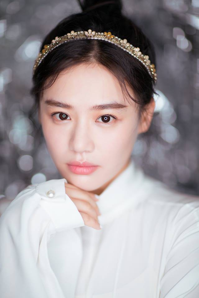nhung bi mat thu vi cua cap doi trai xinh gai dep tuong quan o tren ta o duoi
