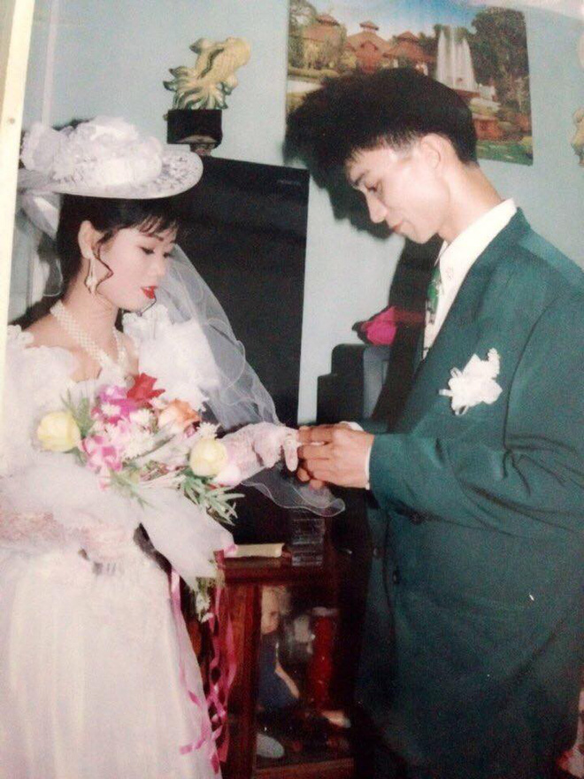 dan mang hao hung khoe anh bo me thoi muoi tam doi muoi sao thay yeu thuong qua chung