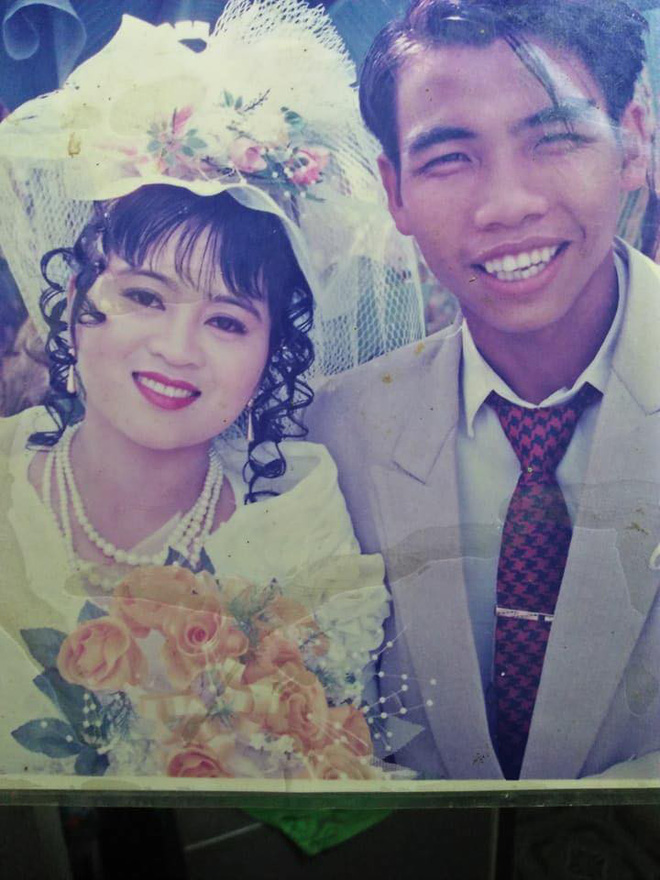 dan mang hao hung khoe anh bo me thoi muoi tam doi muoi sao thay yeu thuong qua chung