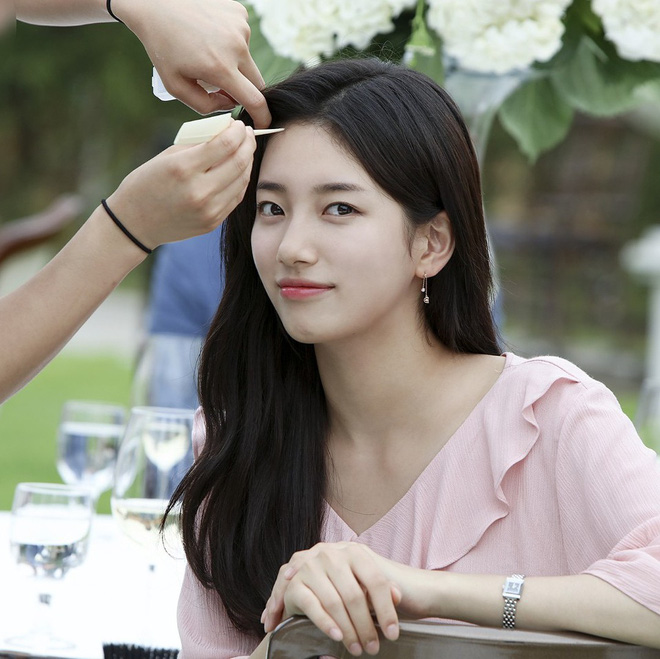 mac ke ngoai kia ai do buon thuong tiec nuoi day moi la phan ung cua suzy sau khi chia tay