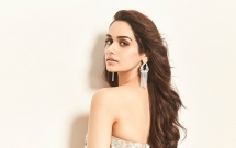 can canh nhan sac xinh dep cua nu sinh vien nganh y vua dang quang hoa hau the gioi 2017