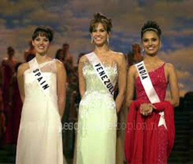 66 nam to chuc miss world hoa ra chi la cuoc dua tranh thong tri giua hai cuong quoc nhan sac an do va venezuela