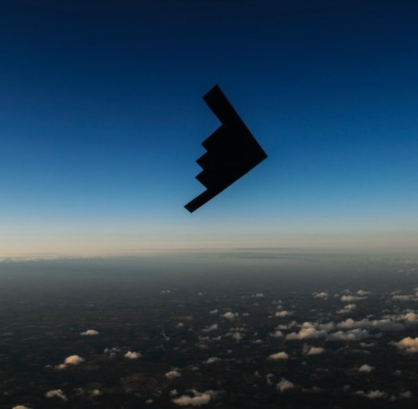 23 buc anh tiet lo khong chi khong quan hai quan my cung co vung 51 tuyet mat