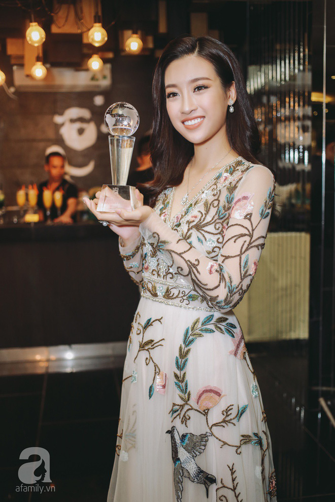 hoa hau do my linh khi mc cong bo top 15 khong co viet nam toi da rat buon va that vong