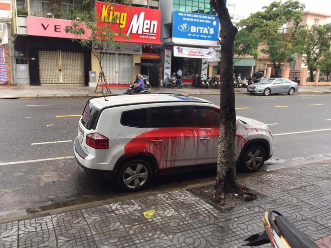 hinh anh chiec o to khien dan mang xot xa sang nay