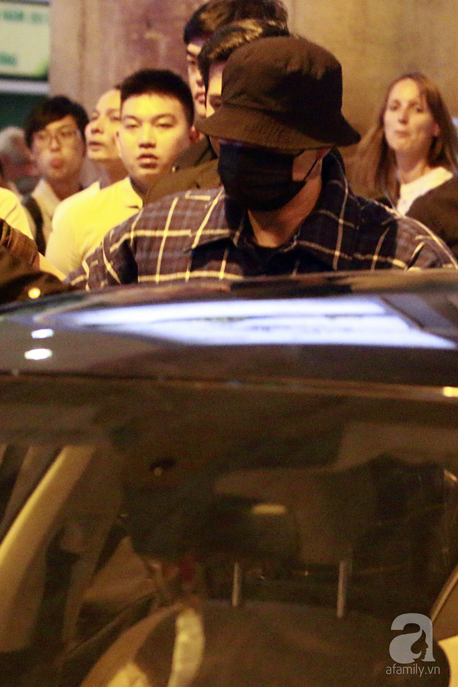 tai tu so ji sub bit khau trang kin mit nhung van hut moi anh nhin boi than hinh cao lon khi den vn