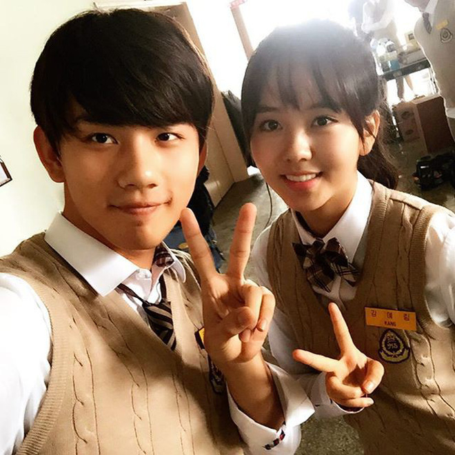 canh hon gay soc nhat phim han mot thoi dan chi 25 tuoi hon sao nhi 12 tuoi nghet tho