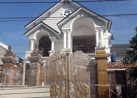 dong nai sap gian giao cao 7m tai cong trinh biet thu hai cong nhan tu vong