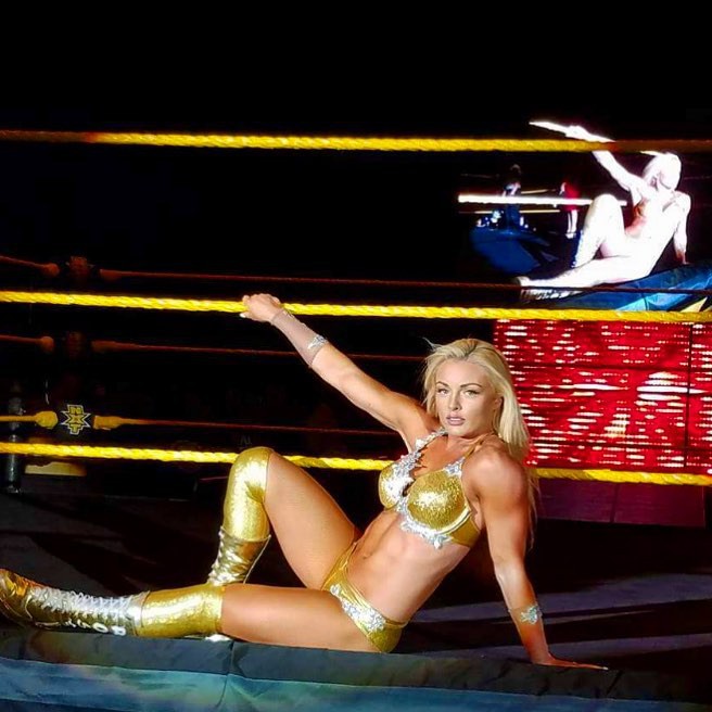 mandy rose thien than tren san dau wwe