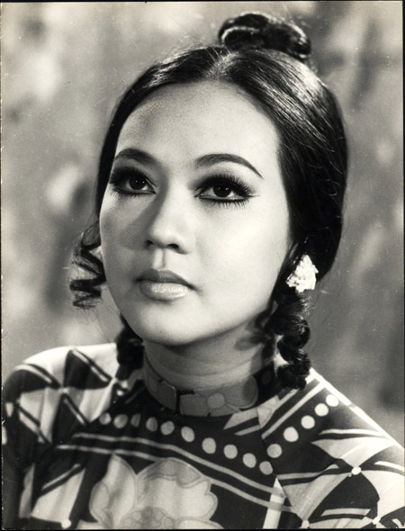 nu hoang san khau thanh nga tai sac can trong vo cung van khong tranh duoc cai ket bi thuong