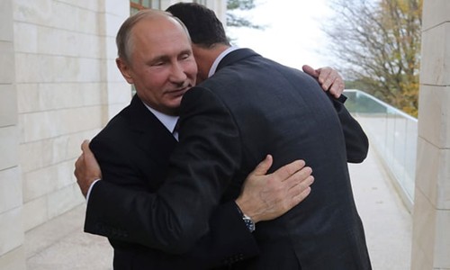 syria thoi hau is nga rut quan my khong ngung bom vien tro cho quan noi day sdf