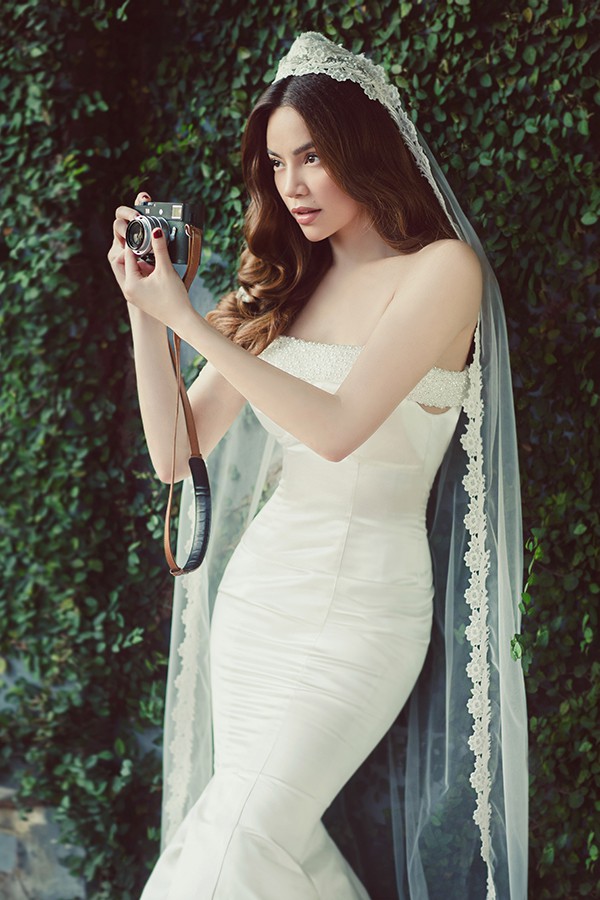 bo anh cuoi dep nhu thien than cua ho ngoc ha