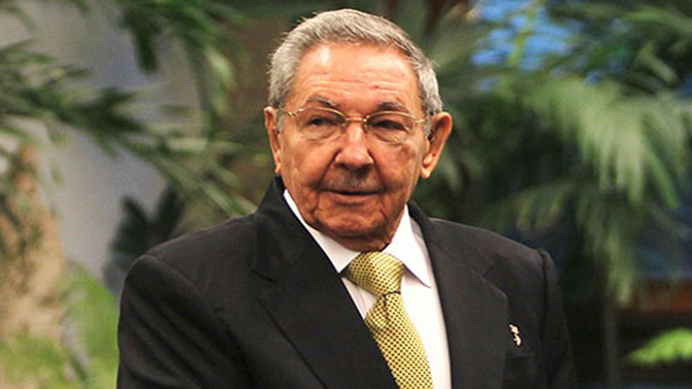 hang trieu cu tri cuba tham gia cuoc bau cu dia phuong