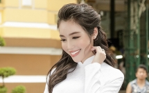 elly tran dien ao dai dao pho lan dau chia se ve dau moc quan trong nhat cuoc doi