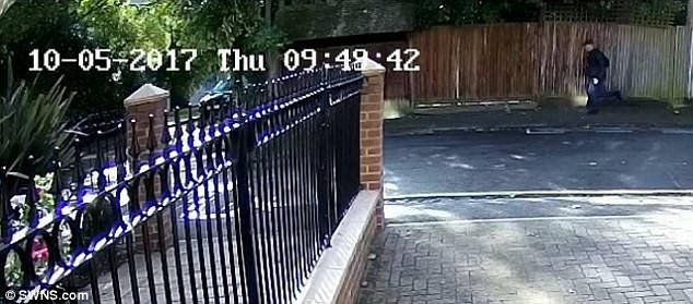 canh sat anh rao riet truy lung ten bien thai quay roi tinh duc lien hoan 7 be gai tu 11 den 13 tuoi