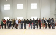 triet pha duong day ca do bong da qua mang 15 trieu usd