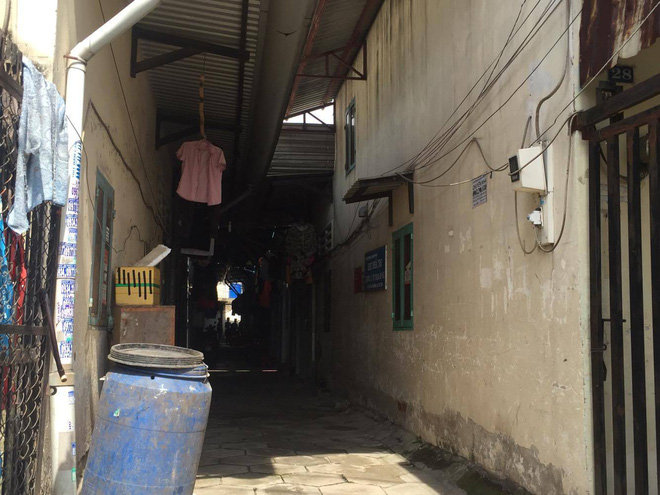 ban cung phong hot hoang phat hien nam sinh nam cuoi tu vong ben canh do an tot nghiep
