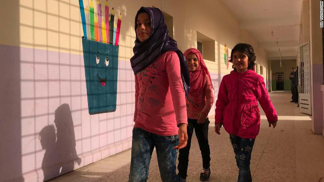 khong con is tho nhi ki syria hop suc giup tre em bi is tay nao tai hoa nhap xa hoi