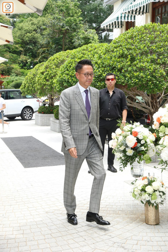 my nhan tvb chuyen vai a hoan doi doi song nhu ba hoang nho lay dai gia dang tuoi bo