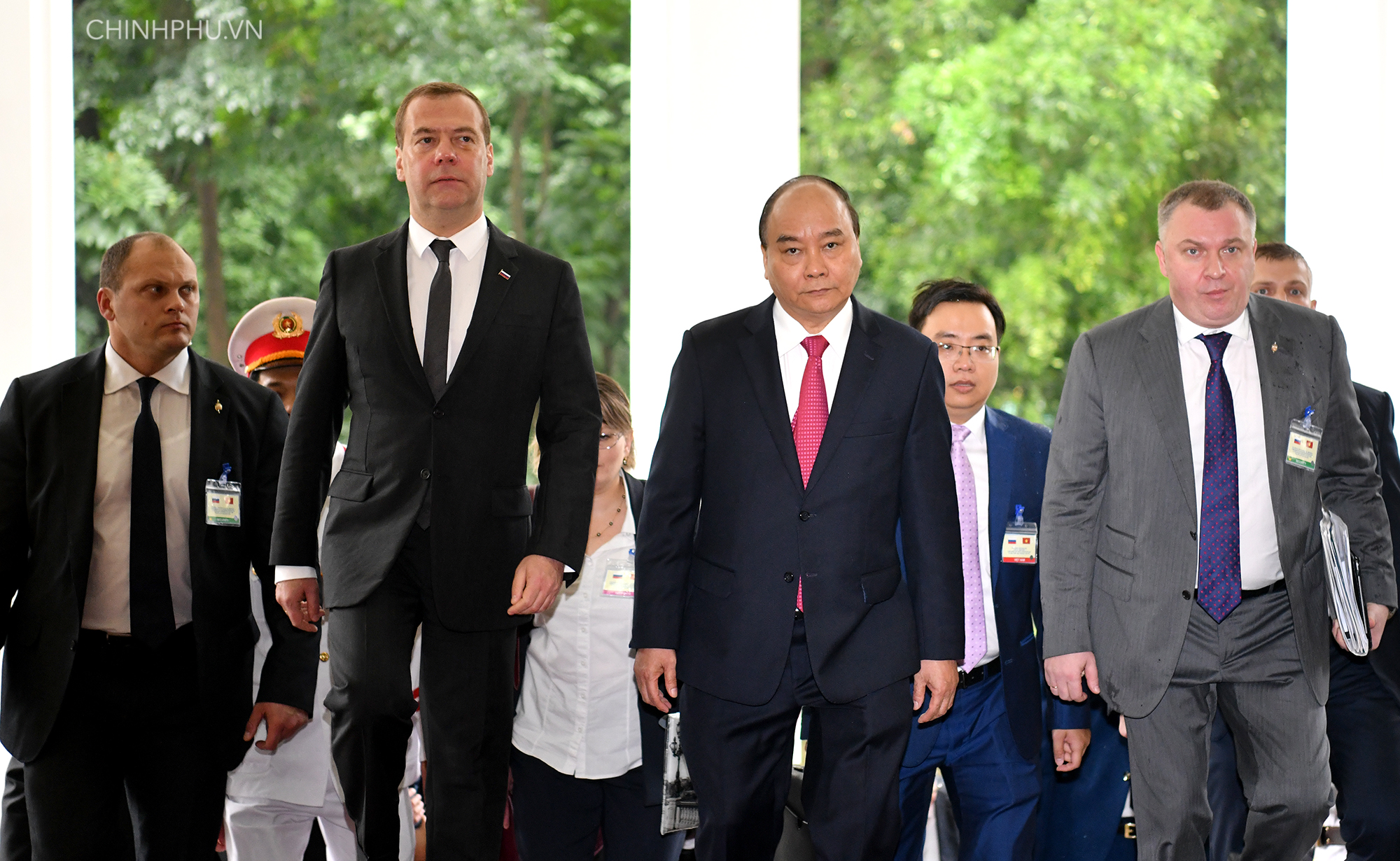 toan canh le don chinh thuc thu tuong lien bang nga dmitry medvedev