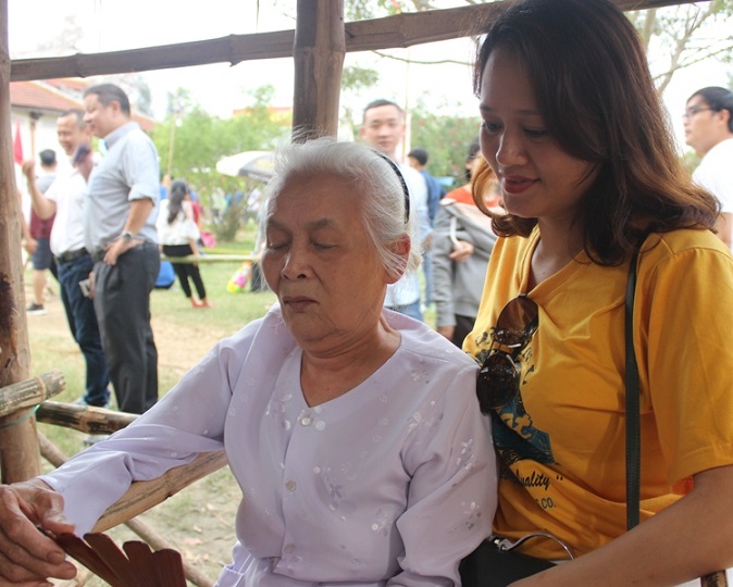 bao ve va phat huy gia tri di san van hoa phi vat the bai choi xu hue